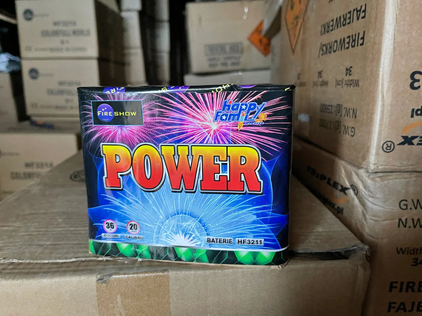 Baterie de artificii 36 focuri calibrul 20 mm FIRESHOW HF3211